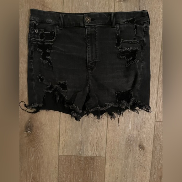 American Eagle Outfitters Pants - American Eagle Distressed Shortie